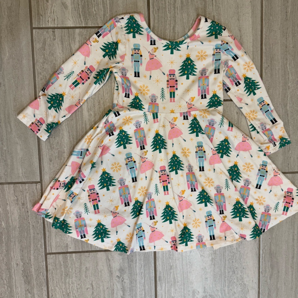 NUTCRACKER 🎄 little girls nutcracker christmas dress! Size 6